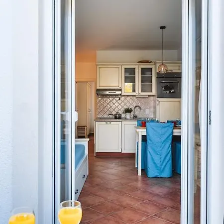Apartment Best Sutivan
