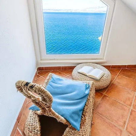 Apartment Best Sutivan
