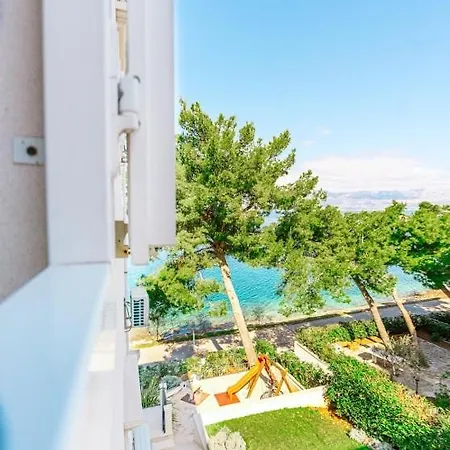 Sutivan Best Apartments