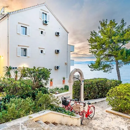 Sutivan Best Apartments *