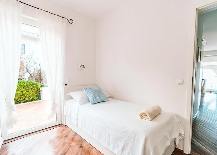 Sutivan Best Apartments