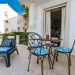 Sutivan Best Apartments *