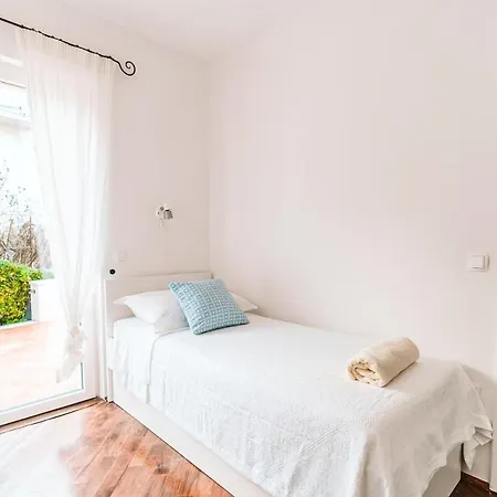 Sutivan Best Apartments